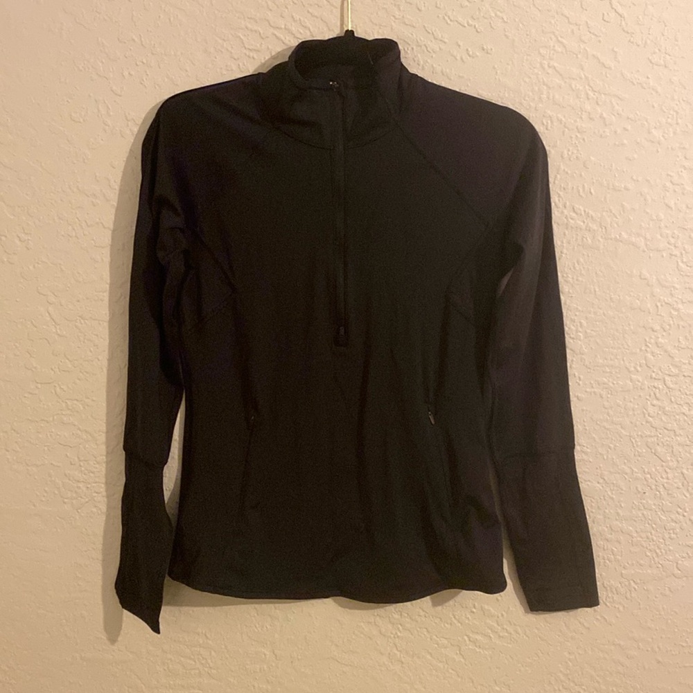 ATHLETA Black Eclipse Half Zip Yoga Fitness Travel Top Size Small Never Worn